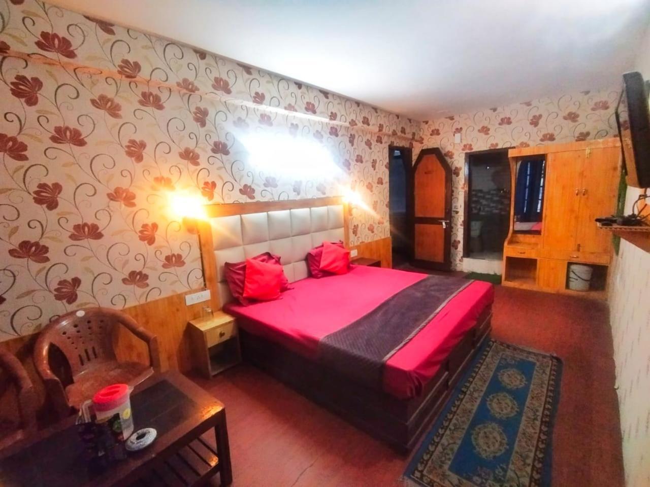 Hotel Gilbert Mountain View Manāli Εξωτερικό φωτογραφία